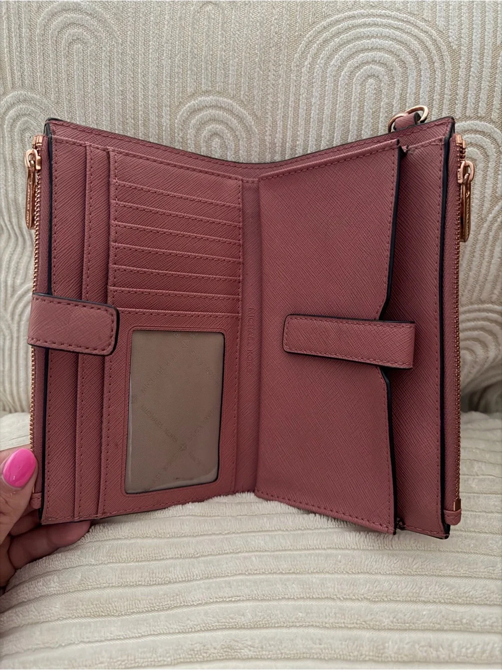 Michael Kors Dusty Rose Saffiano Leather Wristlet Wallet • Rose Gold Hardware